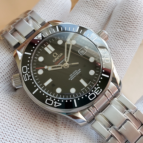 オメガ時計内部構造